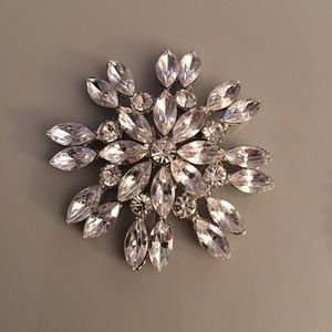 🛍💖🤗 Snowflake rhinestone brooche